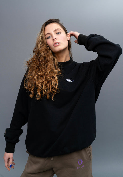 Black sweatshirt